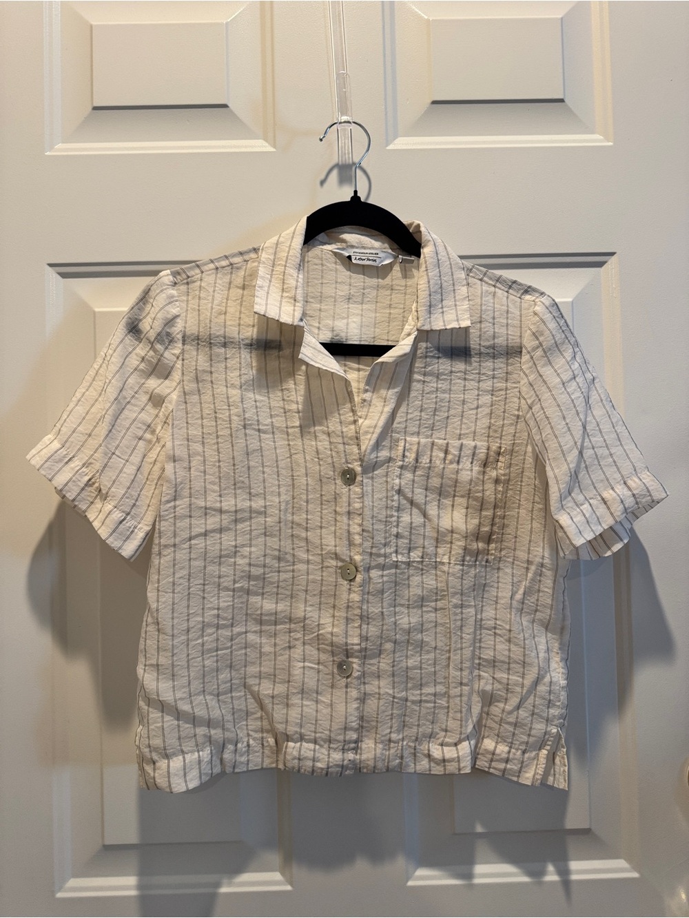 & Other Stories Cream and Gray Striped Short-Sleeve Button-Down